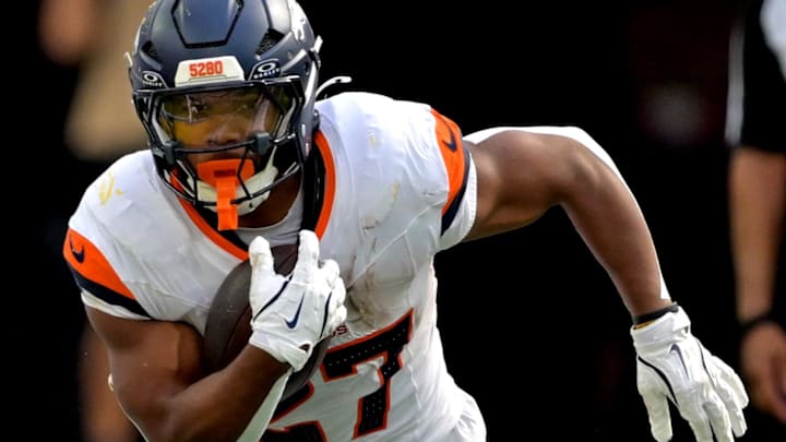 Sep 21, 2025; Inglewood, California, USA; Denver Broncos running back J.K. Dobbins (27) carries the ball in the second half against the Los Angeles Chargers at SoFi Stadium. Mandatory Credit: Jayne Kamin-Oncea-Imagn Images Sep 21, 2025; Inglewood, California, USA; Denver Broncos running back J.K. Dobbins (27) carries the ball in the second half against the Los Angeles Chargers at SoFi Stadium. Mandatory Credit: Jayne Kamin-Oncea-Imagn Images