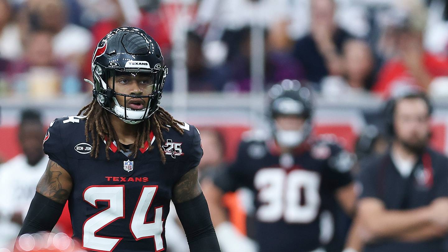 Texans' Derek Stingley Reacts to Matchup vs. Cowboys' CeeDee Lamb, Pickens