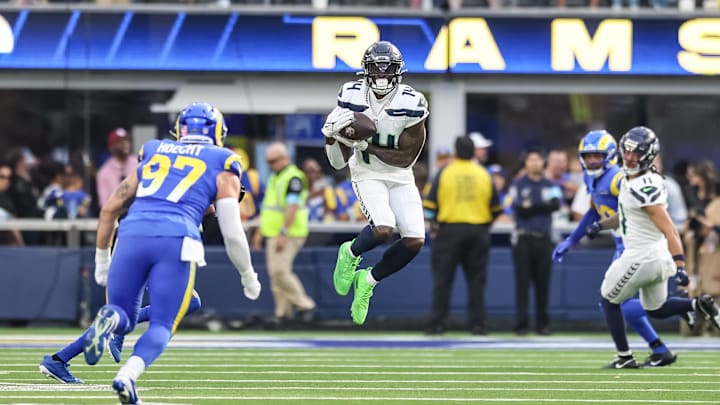 Jan 5, 2025; Inglewood, California, USA; Seattle Seahawks DK Metcalf (14) catches a reception in the 2nd quarter versus the Los Angeles Rams at SoFi Stadium. Mandatory Credit: William Navarro-Imagn Images Jan 5, 2025; Inglewood, California, USA; Seattle Seahawks DK Metcalf (14) catches a reception in the 2nd quarter versus the Los Angeles Rams at SoFi Stadium. Mandatory Credit: William Navarro-Imagn Images