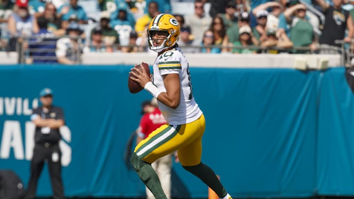 Oct 27, 2024; Jacksonville, Florida, USA; Green Bay Packers quarterback Jordan Love (10) looks for a pass against the Jacksonville Jaguars during the first quarter at EverBank Stadium. Mandatory Credit: Morgan Tencza-Imagn Images