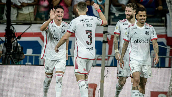 Flamengo venceu o Bahia fora de casa