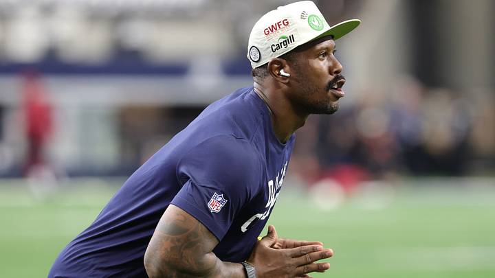 Dallas Cowboys linebacker Von Miller (40) warms up before a game against the Washington Commanders at AT&T Stadium. Mandatory Credit: Kevin Jairaj-Imagn Images Dallas Cowboys linebacker Von Miller (40) warms up before a game against the Washington Commanders at AT&T Stadium. Mandatory Credit: Kevin Jairaj-Imagn Images