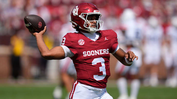 Oklahoma Sooners quarterback Michael Hawkins Jr. (3) warms up before a college football game between the University of Oklahoma Sooners (OU) and the Auburn Tigers at Gaylord Family Ð Oklahoma Memorial Stadium in Norman, Okla., Saturday, Sept. 20, 2025.
