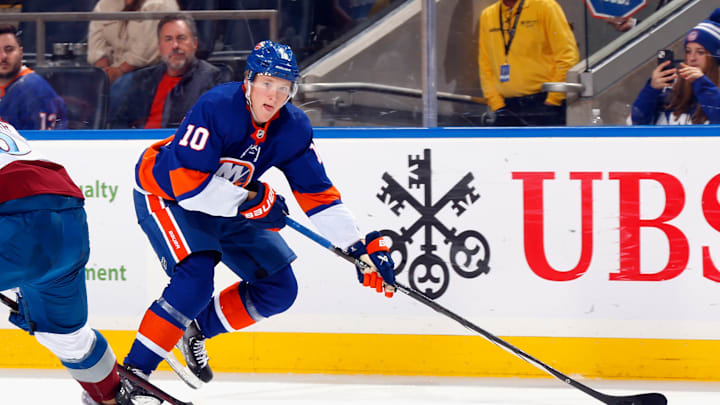 Colorado Avalanche v New York Islanders