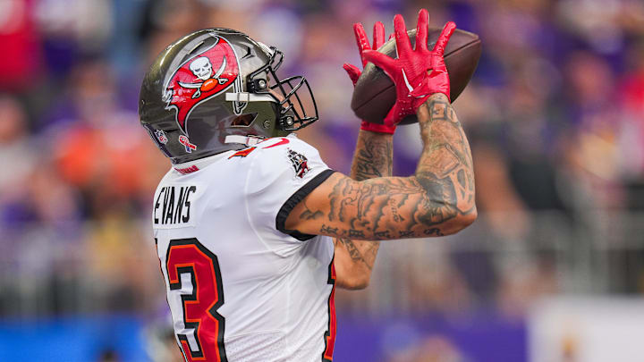 There are three wide receivers that the Cleveland Browns can trade for to help improve the passing game, including Mike Evans. 