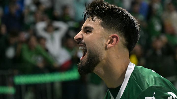 Flaco López, mais uma vez, foi destaque Flaco López, mais uma vez, foi destaque