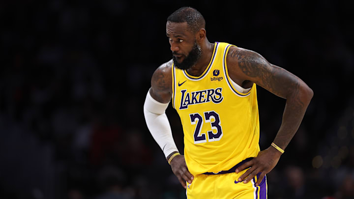 Los Angeles Lakers v Washington Wizards