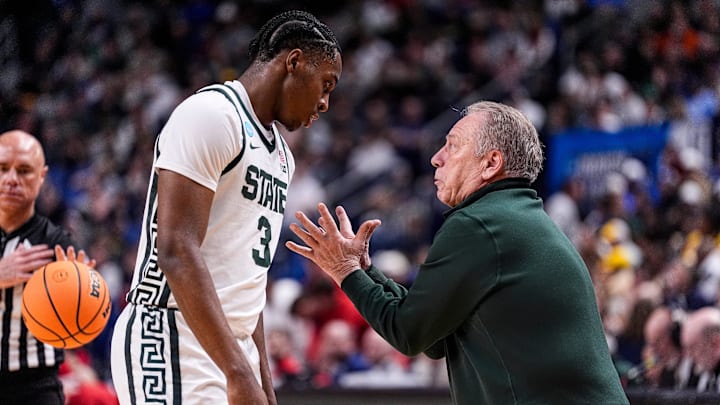Michigan State head coach Tom Izzo talks to forward Cameron Ward (3) after a play against Louisville during the first half of NCAA Tournament Second Round at KeyBank Center in Buffalo on Saturday, March 21, 2026. Michigan State head coach Tom Izzo talks to forward Cameron Ward (3) after a play against Louisville during the first half of NCAA Tournament Second Round at KeyBank Center in Buffalo on Saturday, March 21, 2026.