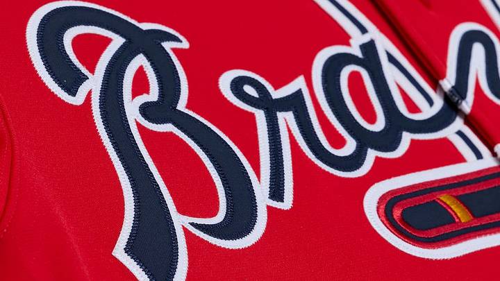 Chipper Jones' 2006 Atlanta Braves Authentic Jersey.