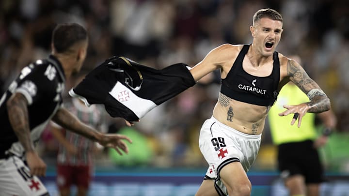 Vegetti marcou 27 gols em 2025