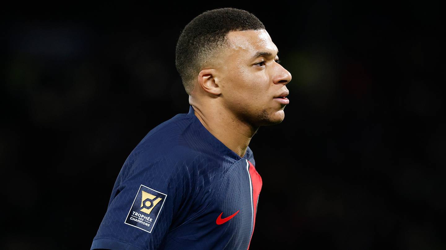 Kylian Mbappe yet to make decision on Real Madrid transfer