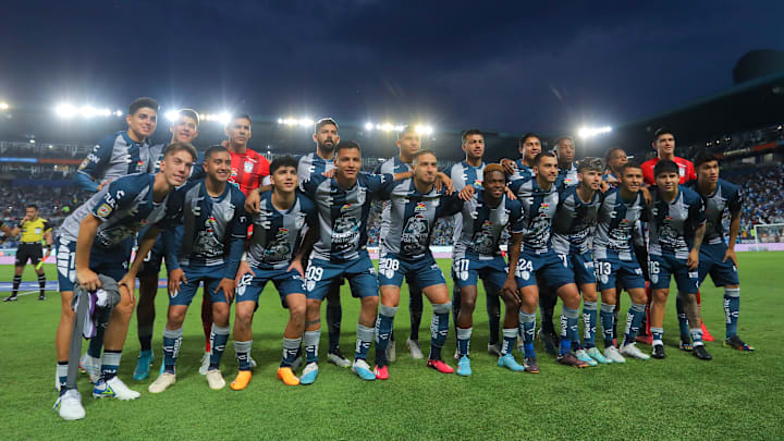 Pachuca busca refuerzo azulcrema Pachuca busca refuerzo azulcrema