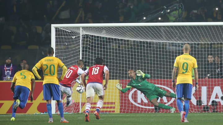 Brazil v Paraguay: Quarter Final - 2015 Copa America Chile