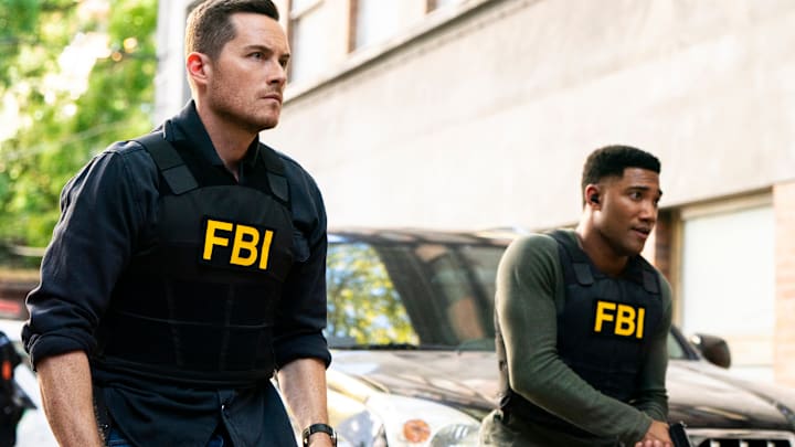 “They Paid More” – When a bus full of American volunteers is hijacked in a dangerous section of Morocco, the Fly Team works to locate the missing aid workers and the people who kidnapped them, on FBI: INTERNATIONAL, Tuesday, Dec. 3 (9:00-10:00 PM, ET/PT) on the CBS Television Network, and streaming on Paramount+ (live and on-demand for Paramount+ with SHOWTIME subscribers, or on-demand for Paramount+ Essential subscribers the day after the episode airs). Pictured (L-R): Jesse Lee Soffer as