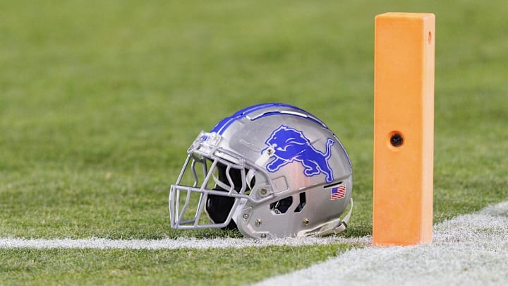 Jan 8, 2023; Green Bay, Wisconsin, USA; A Detroit Lions helmet sits on the field during warmups prior to the game against the Green Bay Packers at Lambeau Field. Mandatory Credit: Jeff Hanisch-Imagn Images Jan 8, 2023; Green Bay, Wisconsin, USA; A Detroit Lions helmet sits on the field during warmups prior to the game against the Green Bay Packers at Lambeau Field. Mandatory Credit: Jeff Hanisch-Imagn Images