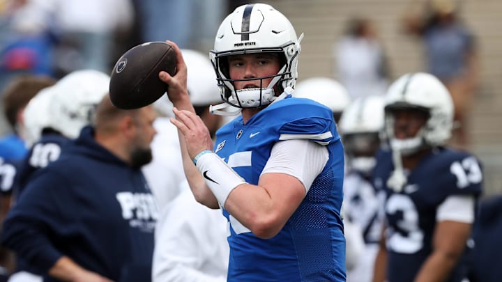 Penn State football quarterback Drew Allar