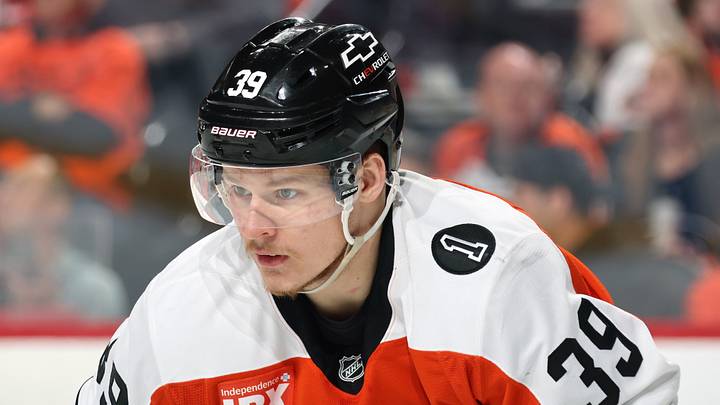 Carolina Hurricanes v Philadelphia Flyers - Game Three