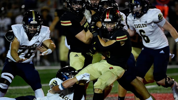 Ravenwood looks to stay undefeated as they take on Shelbyville Central on Friday night.