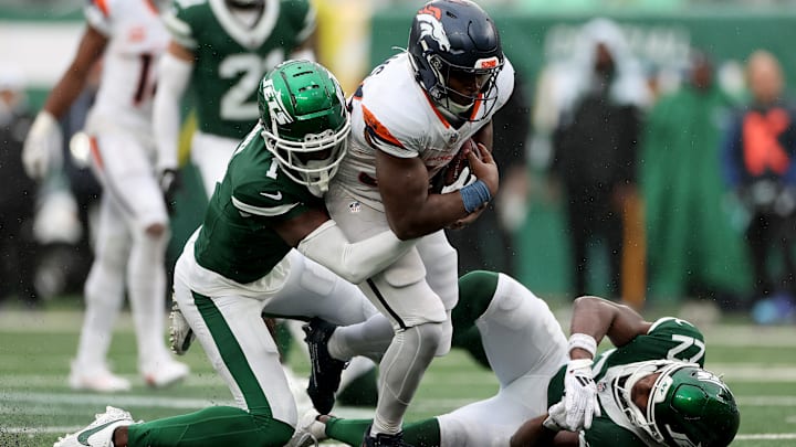 Denver Broncos v New York Jets
