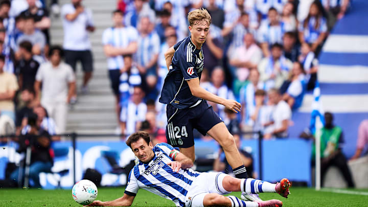 Huijsen fue expulsado tras cortar una jugada de ataque de Oyarzabal