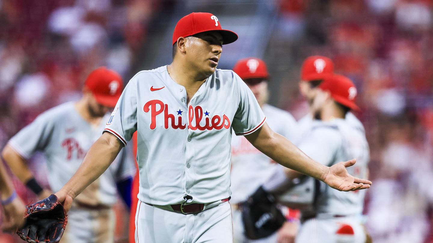 Phillies Extend $22M Offers to Schwarber, Suárez; Future Uncertain