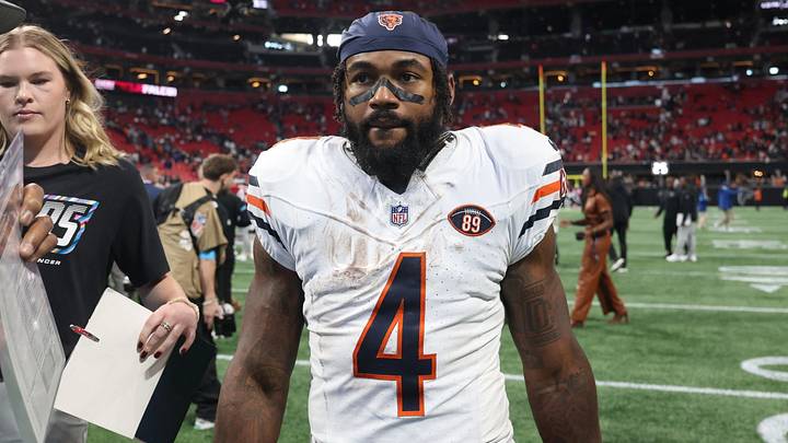 Oct 18, 2026; Atlanta, Georgia, USA; Chicago Bears running back D'Andre Swift (4) walks off the field after the game against the Atlanta Falcons at Mercedes-Benz Stadium. Oct 18, 2026; Atlanta, Georgia, USA; Chicago Bears running back D'Andre Swift (4) walks off the field after the game against the Atlanta Falcons at Mercedes-Benz Stadium.