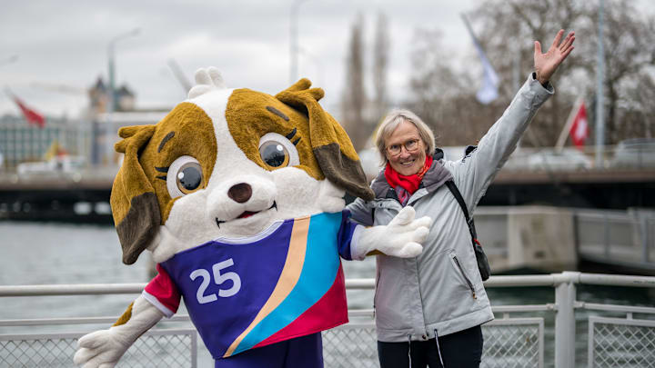 Das Schweizer Maskottchen ist bereit für die EM 2025