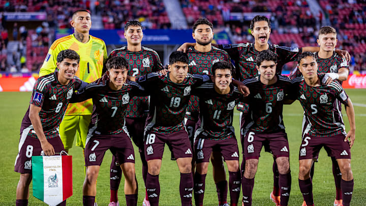 Mexico v Argentina: Quarter-finals - FIFA U-20 World Cup Chile 2025