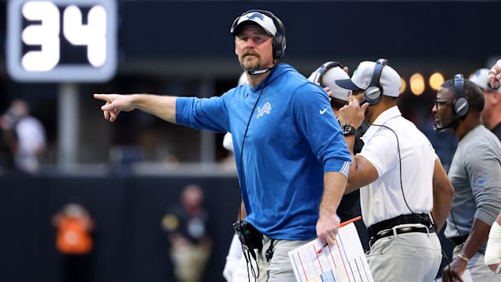 Dec 26, 2021; Atlanta, Georgia, USA; Detroit Lions head coach Dan Campbell reacts to a play during the second half against the Atlanta Falcons at Mercedes-Benz Stadium. Mandatory Credit: Jason Getz-Imagn Images