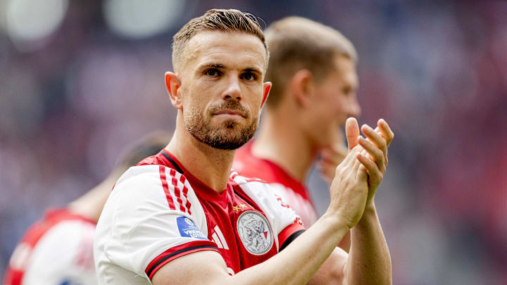 L'Ajax dévoile son maillot extérieur. 