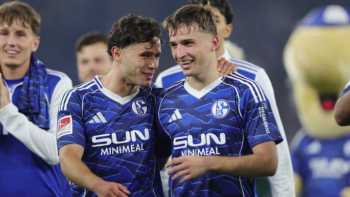 Soufian El-Faouzi mit Vitalie Becker - beide sollen beim S04 bleiben Soufian El-Faouzi mit Vitalie Becker - beide sollen beim S04 bleiben
