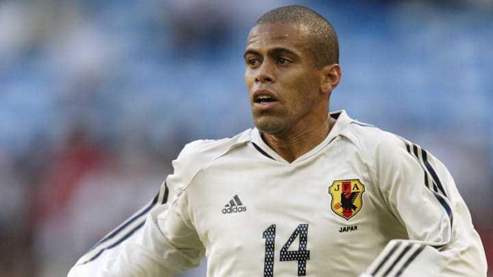 Alessandro Santos representó a Japón en los Mundiales de Corea-Japón 2002 y Alemania 2006.