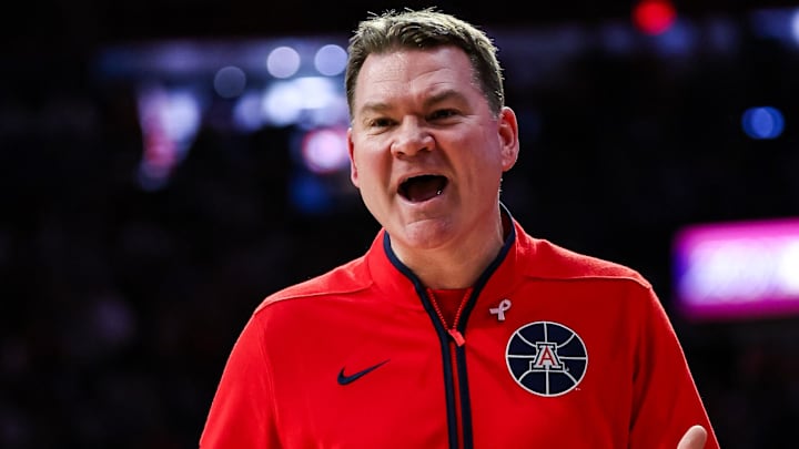 Arizona Wildcats head coach Tommy Lloyd.