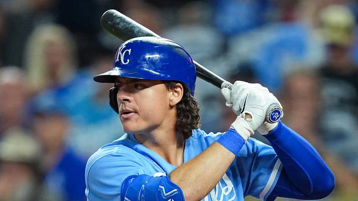 Sep 30, 2023; Kansas City, Missouri, USA; Kansas City Royals first baseman Nick Pratto (32) bats during the sixth inning against the New York Yankees at Kauffman Stadium. Mandatory Credit: Jay Biggerstaff-Imagn Images