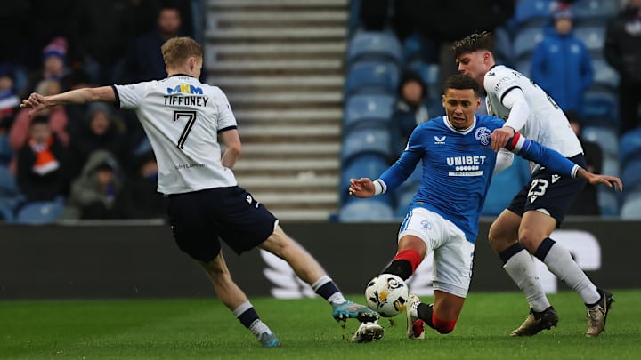 Rangers FC v Dundee FC - William Hill Premiership