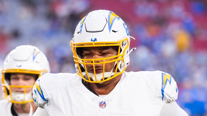 Oct 21, 2024; Glendale, Arizona, USA; Los Angeles Chargers center Sam Mustipher (62) against the Arizona Cardinals at State Farm Stadium. Mandatory Credit: Mark J. Rebilas-Imagn Images Oct 21, 2024; Glendale, Arizona, USA; Los Angeles Chargers center Sam Mustipher (62) against the Arizona Cardinals at State Farm Stadium. Mandatory Credit: Mark J. Rebilas-Imagn Images