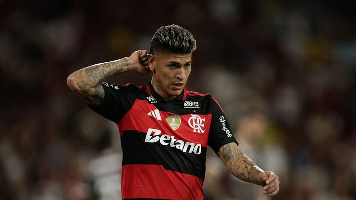 Carrascal deve aparecer no XI inicial do Flamengo diante do Independiente Medellín 