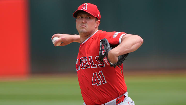 Los Angeles Angels v Oakland Athletics