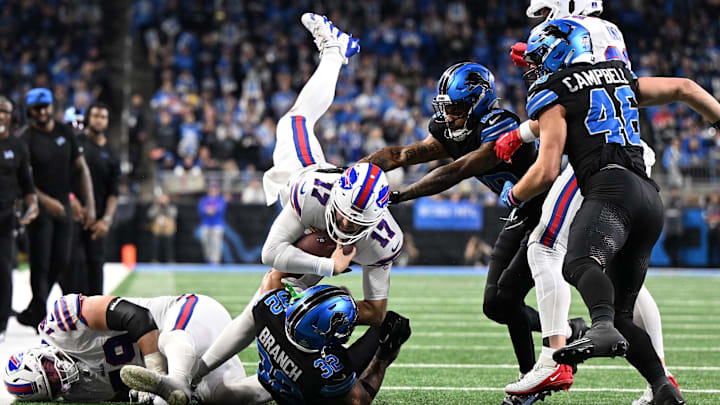Buffalo Bills quarterback Josh Allen (17).