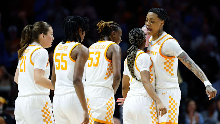 Connecticut v Tennessee