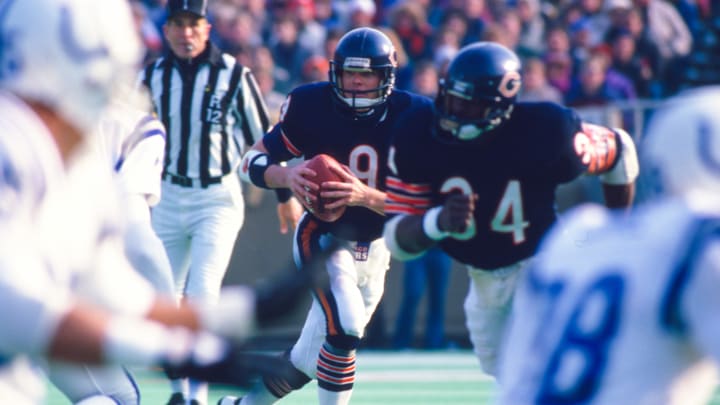 Jim McMahon of the Chicago Bears in 1985