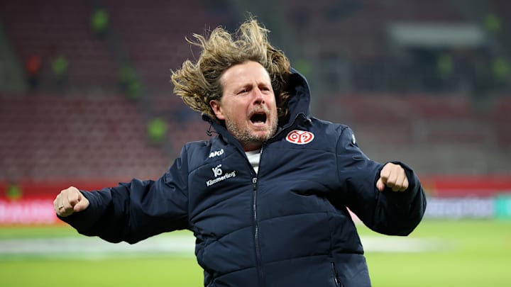 Bo Henriksen übernahm im Februar 2024 den Trainerposten in Mainz