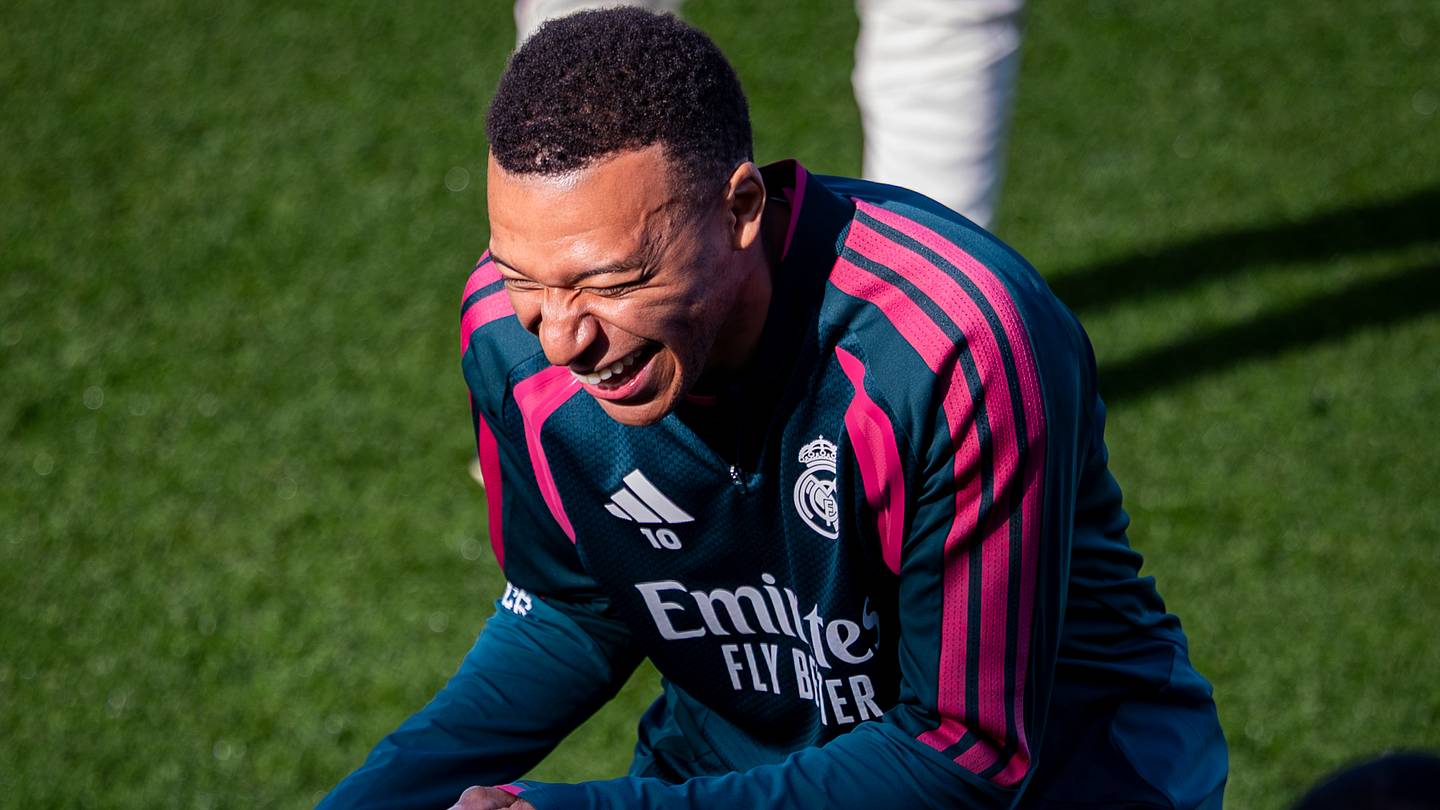 Real Madrid superstars are laughing off your conspired locker room war now