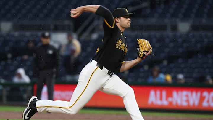 May 22, 2025; Pittsburgh, Pennsylvania, USA;  Pittsburgh Pirates relief pitcher Isaac Mattson (72) pitches against the Milwaukee Brewers during the sixth inning at PNC Park. Mandatory Credit: Charles LeClaire-Imagn Images