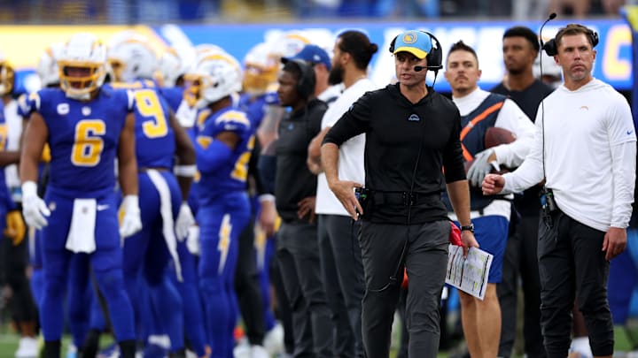 Denver Broncos v Los Angeles Chargers