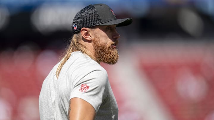 Sep 21, 2025; Santa Clara, California, USA; San Francisco 49ers tight end George Kittle (85) on the field during warm ups prior to a game against the Arizona Cardinals during the first half at Levi's Stadium. Sep 21, 2025; Santa Clara, California, USA; San Francisco 49ers tight end George Kittle (85) on the field during warm ups prior to a game against the Arizona Cardinals during the first half at Levi's Stadium.