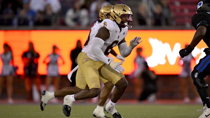 Boston College Eagles defensive end Donovan Ezeiruaku in action during the game between the SMU Mustangs and the Boston College Eagles. Boston College Eagles defensive end Donovan Ezeiruaku in action during the game between the SMU Mustangs and the Boston College Eagles.
