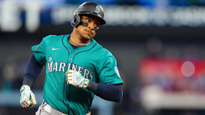Championship Series - Seattle Mariners v Toronto Blue Jays - Game 2 Championship Series - Seattle Mariners v Toronto Blue Jays - Game 2