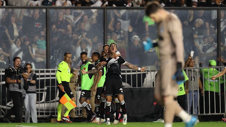 Lucas Freitas marcou o primeiro gol dele com a camisa cruzmaltina Lucas Freitas marcou o primeiro gol dele com a camisa cruzmaltina