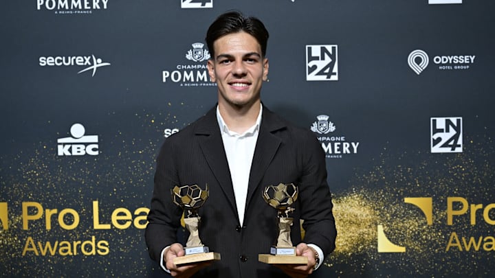 FBL-BEL-PROLEAGUE-AWARD